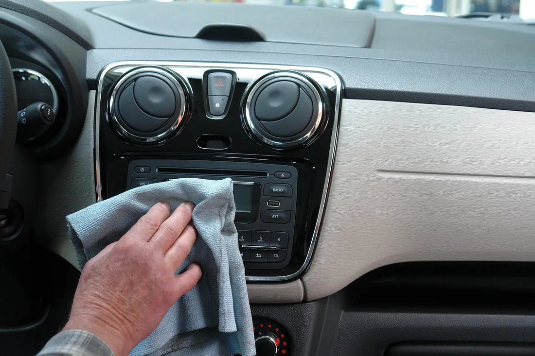 Nettoyage-voiture-astuces-et-meilleurs-produits-à-utiliser-en-2024 Mavago